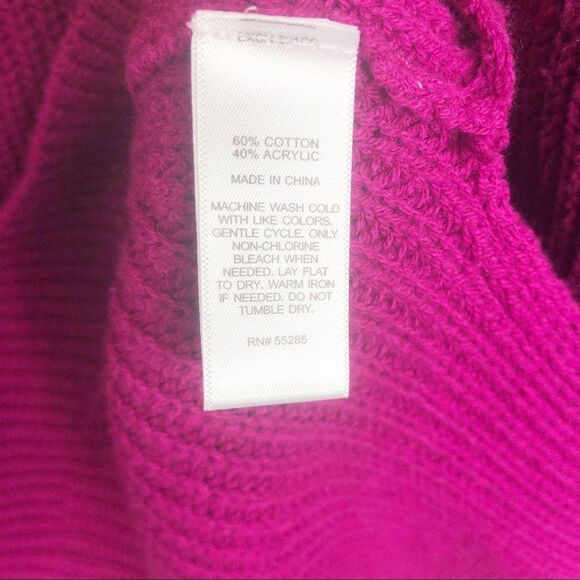 EXPRESS | Magenta Pink Crewneck Tunic Length Sweater Women’s Size Medium - Picture 7 of 9